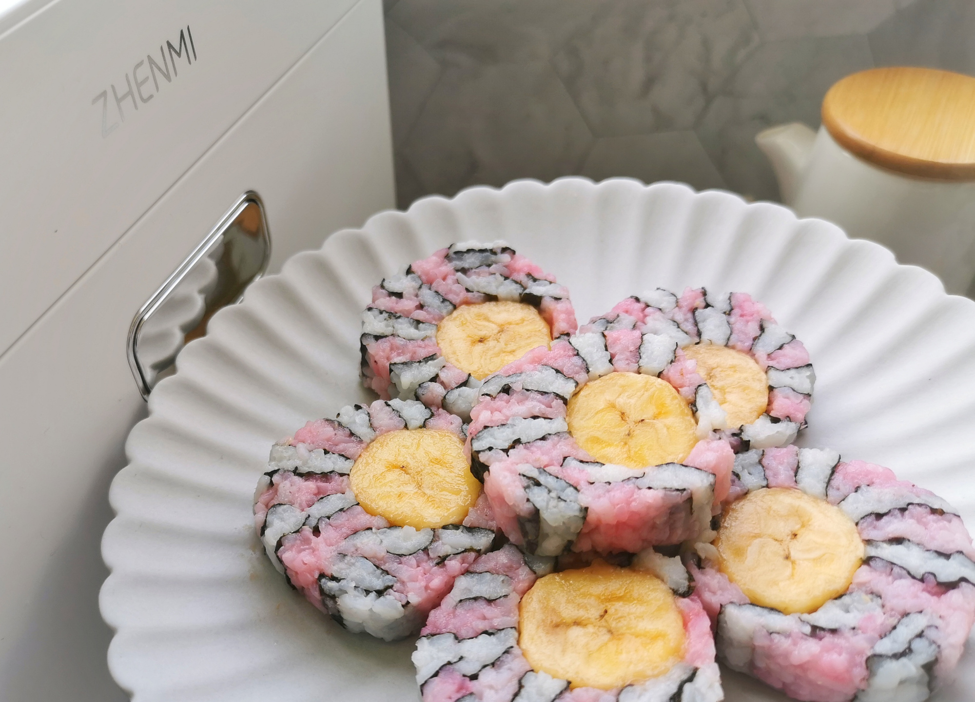 突然想吃寿司自己动手做起来,想做寿司怎么做寿司