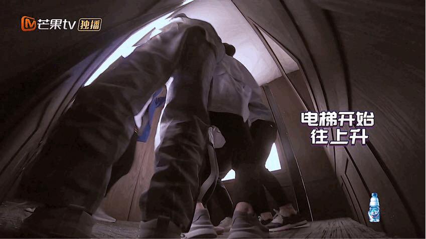 密室大逃脱不敢看,看密室大脱逃太害怕了