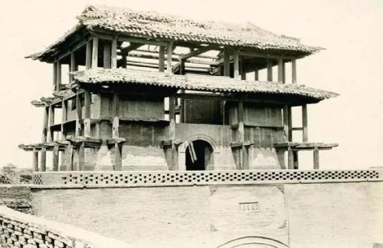 历史老照片1935年的辽宁沈阳,老照片镜头下1983年沈阳