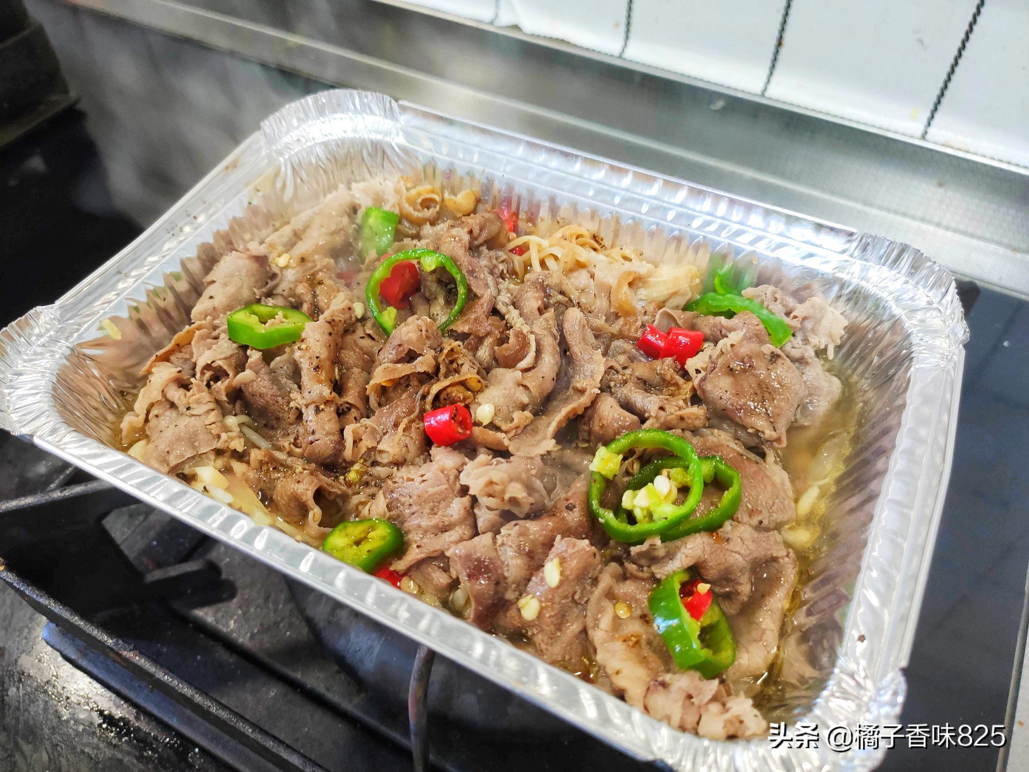 家庭版锡纸肥牛金针菇的做法,超下饭锡纸肥牛金针菇