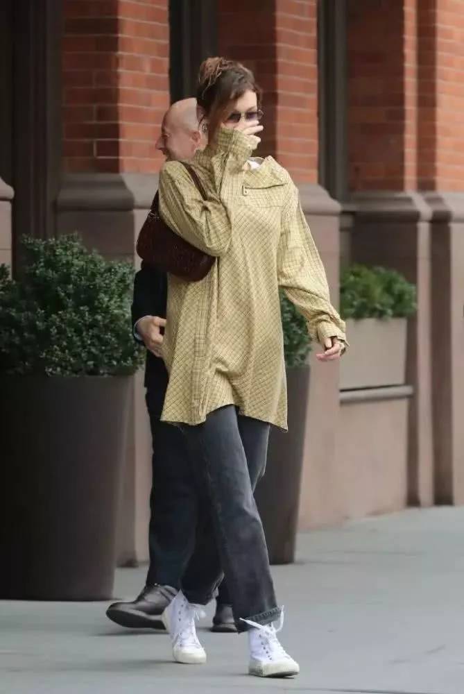 明星街拍包包香奈儿经典款,盘点街头出镜率最高的10款包包