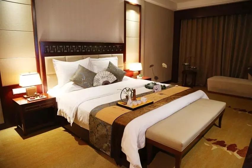 感恩等待，临朐揽翠湖温泉度假村4月4日全面复工营业！让我们共同重启美好春天！#唤醒好*光春**#