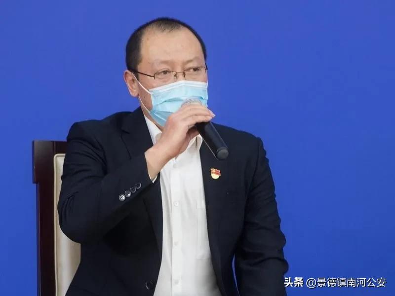 央视外卖小哥新闻发布会,国务院发布外卖小哥