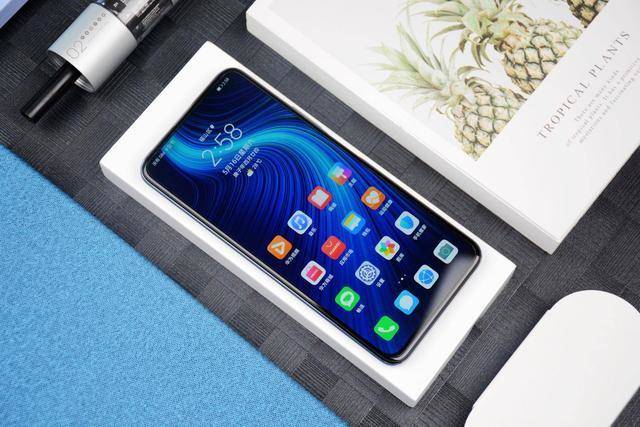 华为手机哪一款性价比高值得入手,华为手机目前值得入手的一款