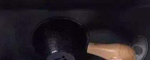 抽油烟机顽固污渍清理小妙招,抽油烟机的顽固污渍的清洁方法