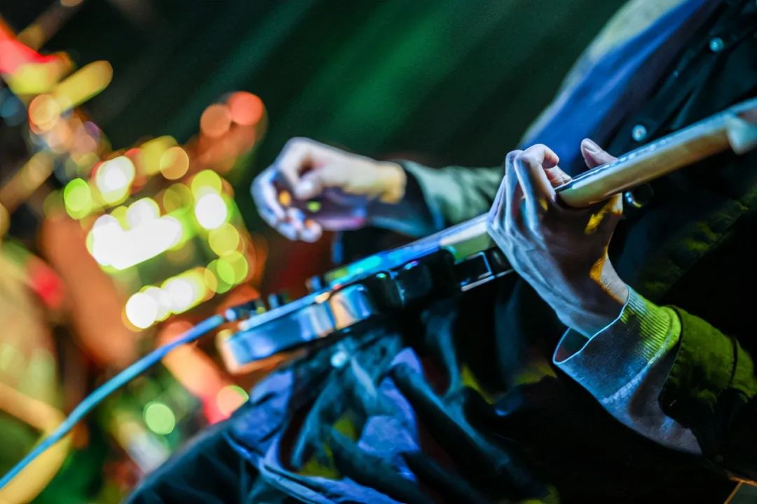 尼康z2470f4和24200选哪个好,尼康旗舰微单z9将问世中关村在线