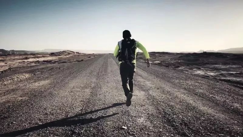 这是一份“大漠戈壁徒步指南——装备篇”，请您签收！