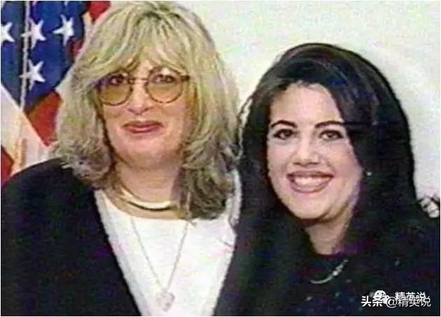 和克林顿婚外恋被网络*力暴**险自杀，20年后，她勇敢说出真相