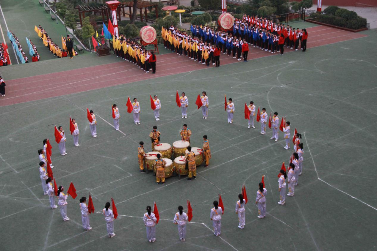 叠罗汉体操舞,团体操叠罗汉