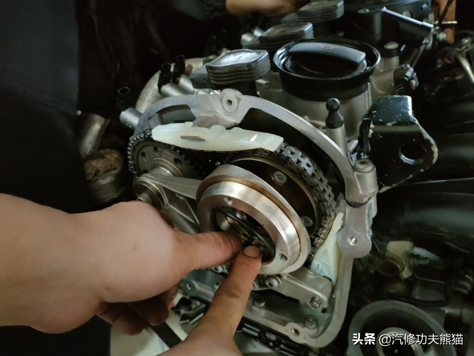 挑战奥迪A6低油耗,2009款奥迪a6l2.0t烧机油严重吗