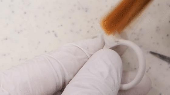 指甲盖做钻戒,日本男子收集指甲制成求婚戒指