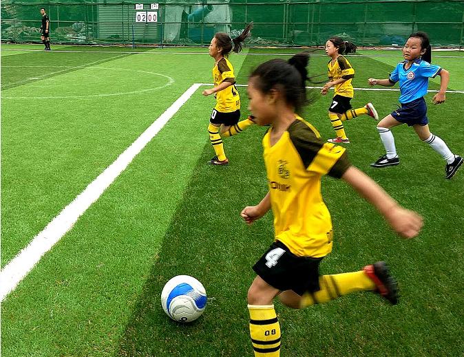 达川区逸夫小学足球队男生,达川区逸夫小学女子足球队