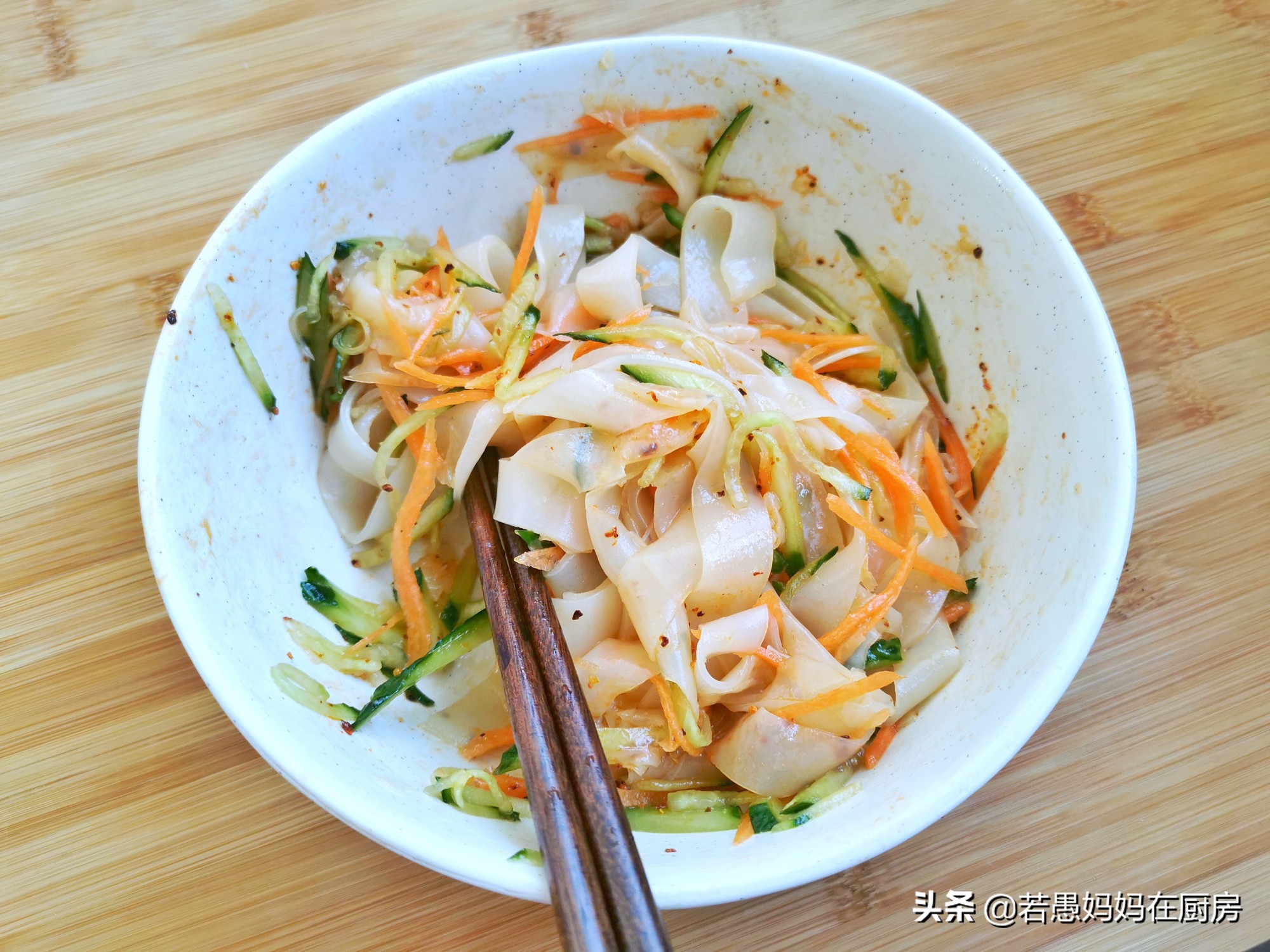 自制凉皮开裂不劲道如何补救,做出来的凉皮不劲道开裂