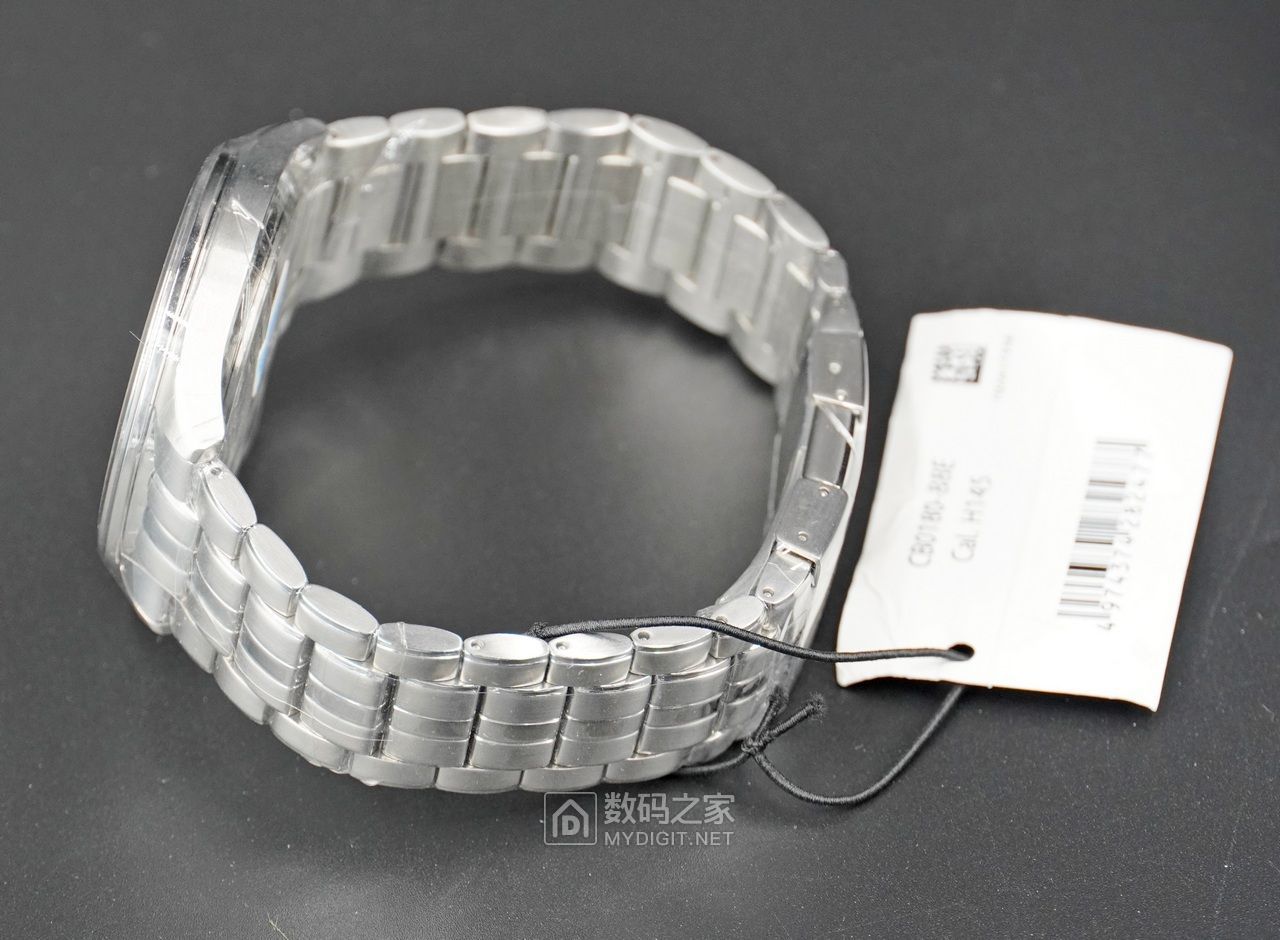 光动能手表卡西欧好还是西铁城好,卡西欧和西铁城光动能手表哪个好