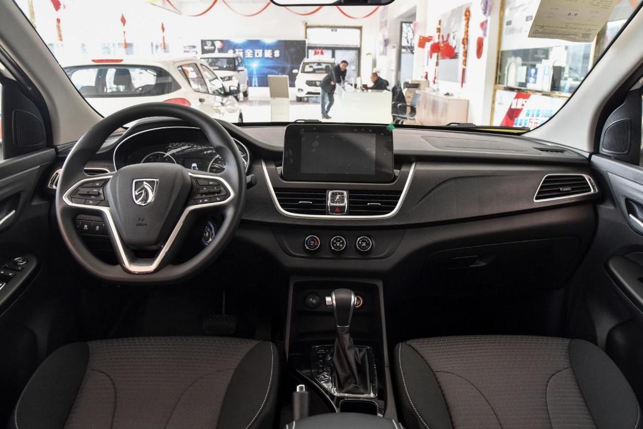 宝骏730二手车自动挡mpv,mpv推荐10万以内宝骏730