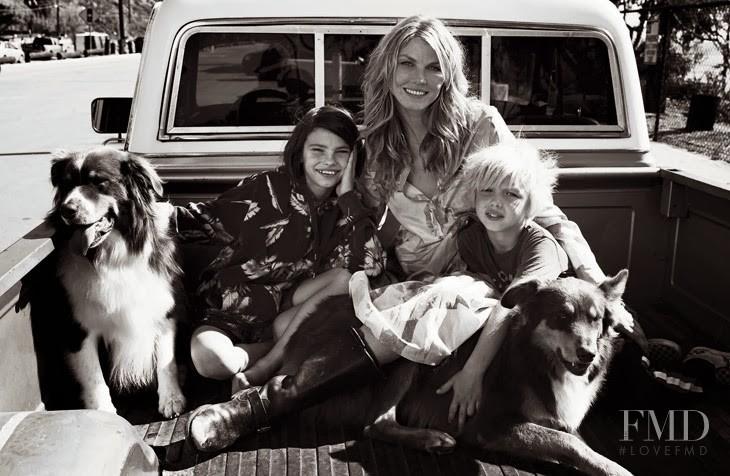 全球最撩超模！一双狐狸媚眼迷倒众生，爆红后却在乡下养鸡？