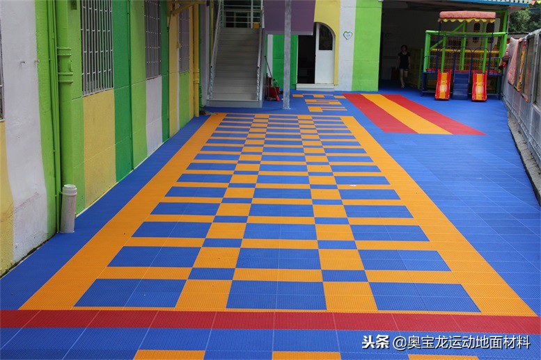 篮球场专用运动悬浮式拼装地板,篮球场悬浮式拼装地板教程