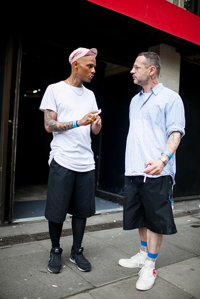 夏天胖的人怎么穿衣服才好看,胖男人穿衣十大禁忌