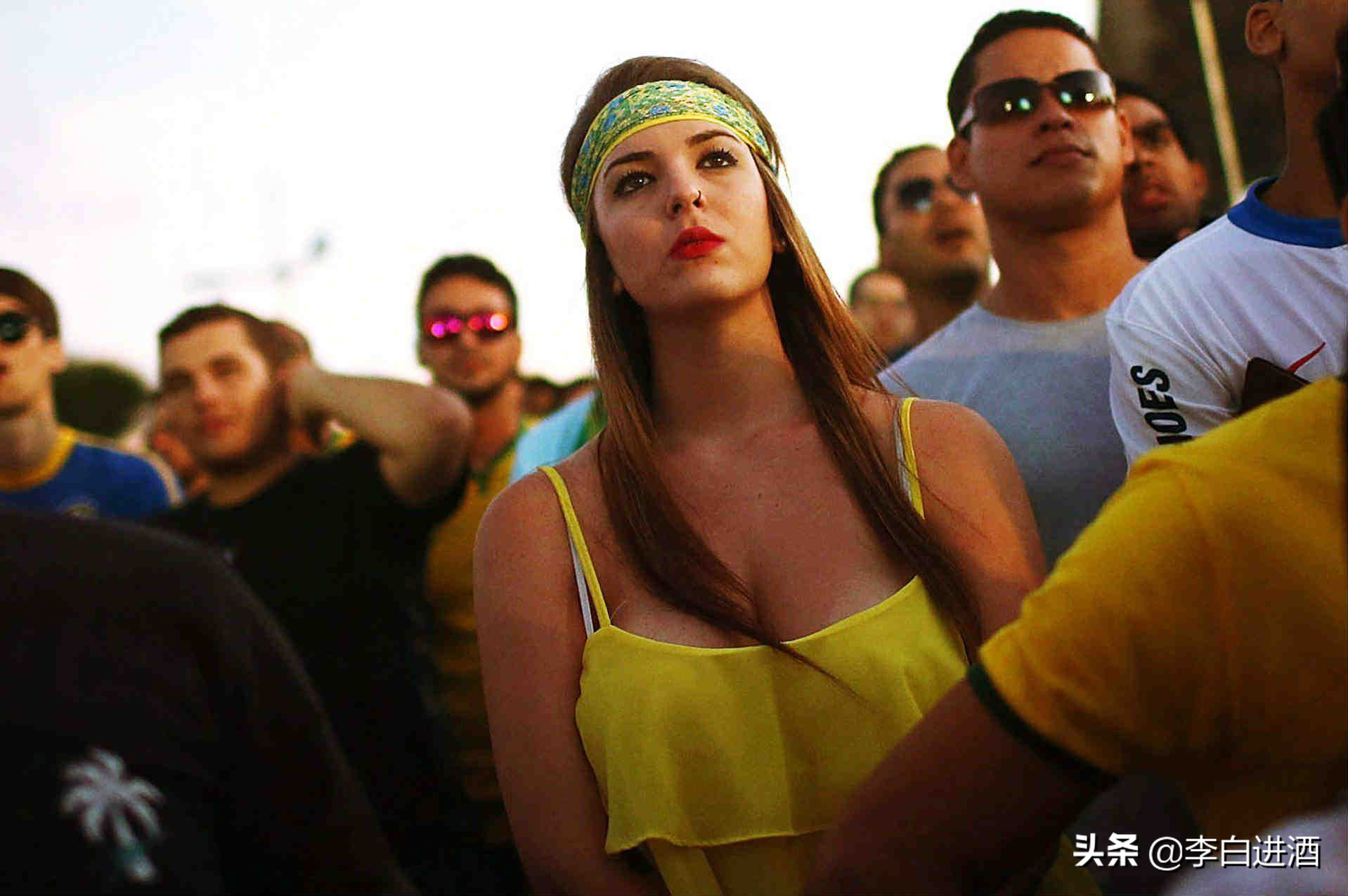 最性感国际足球迷的十大国家，知道男人为什么喜欢看球了吧！