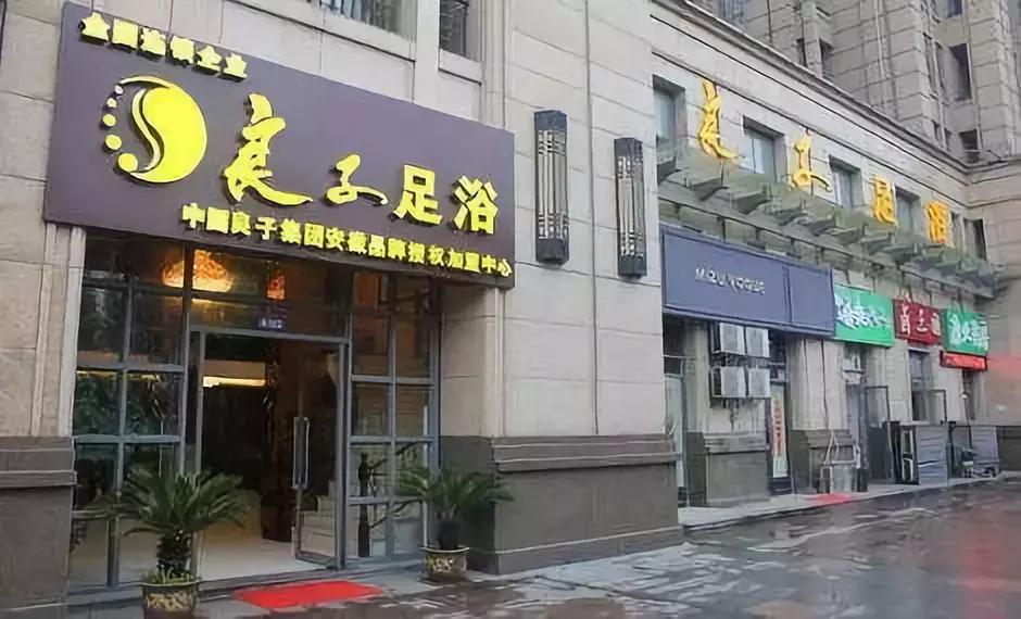 小县城最缺什么生意优势体现在哪,小县城到底做什么赚钱