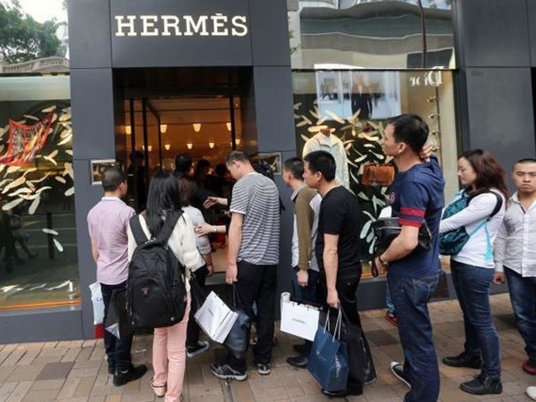 爱马仕constance要配货吗,为什么爱马仕代购不用配货