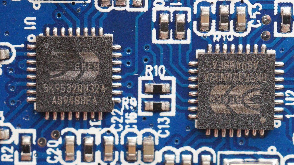 无线k歌小方盒拆解,家用ktv蓝牙音响拆解