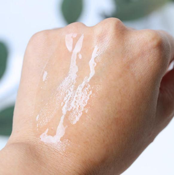 女生25岁后要吃什么保养品,保湿收缩毛孔最好的水