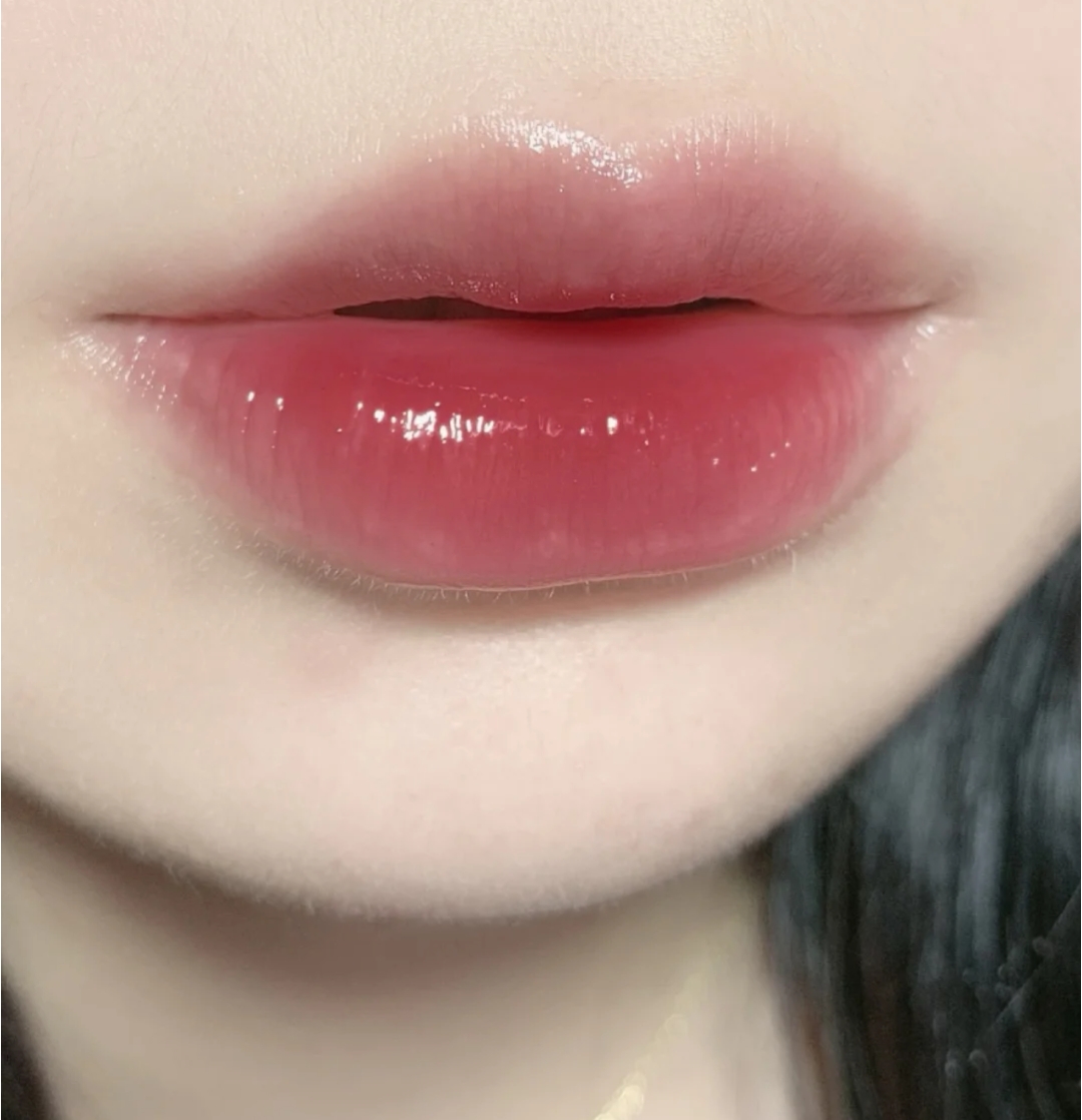 淡化唇纹唇色的唇膏推荐凡士林,dhc和凡士林唇膏哪款好用