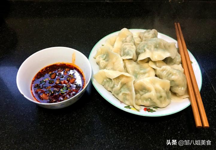 饺子包好了为什么会裂开,饺子起锅后怎么防止饺子互相粘连