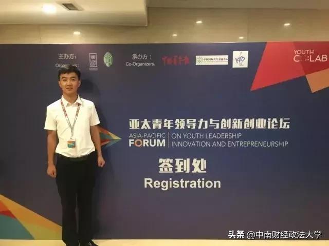 这个学校，就一个字，棒！