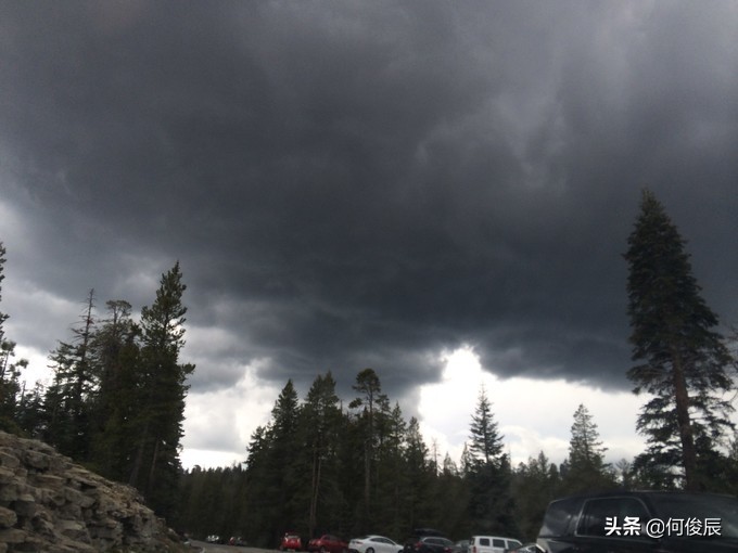 加州优胜美地冰川,优胜美地冰川封顶