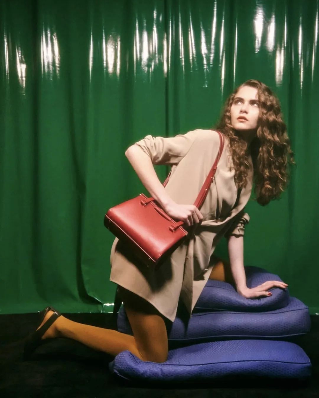 适合女生的第一款高奢包,5000千元以下的轻奢女包推荐