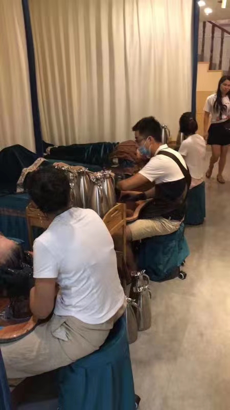 为什么越来越多的人喜欢理疗店,为什么头疗店越来越多