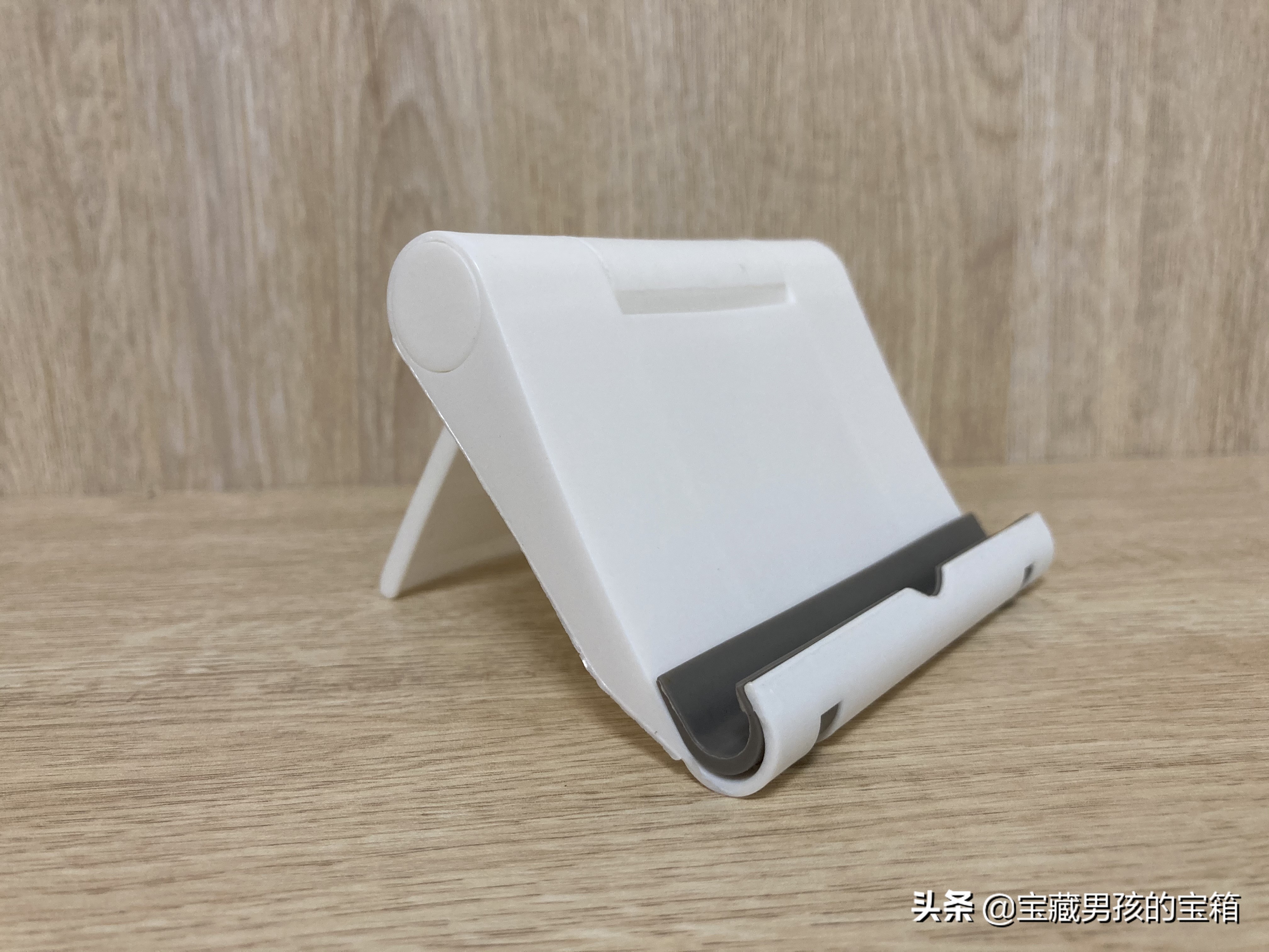 英菲克v780b无线键盘多少钱,英菲克v750b蓝牙键盘能打游戏