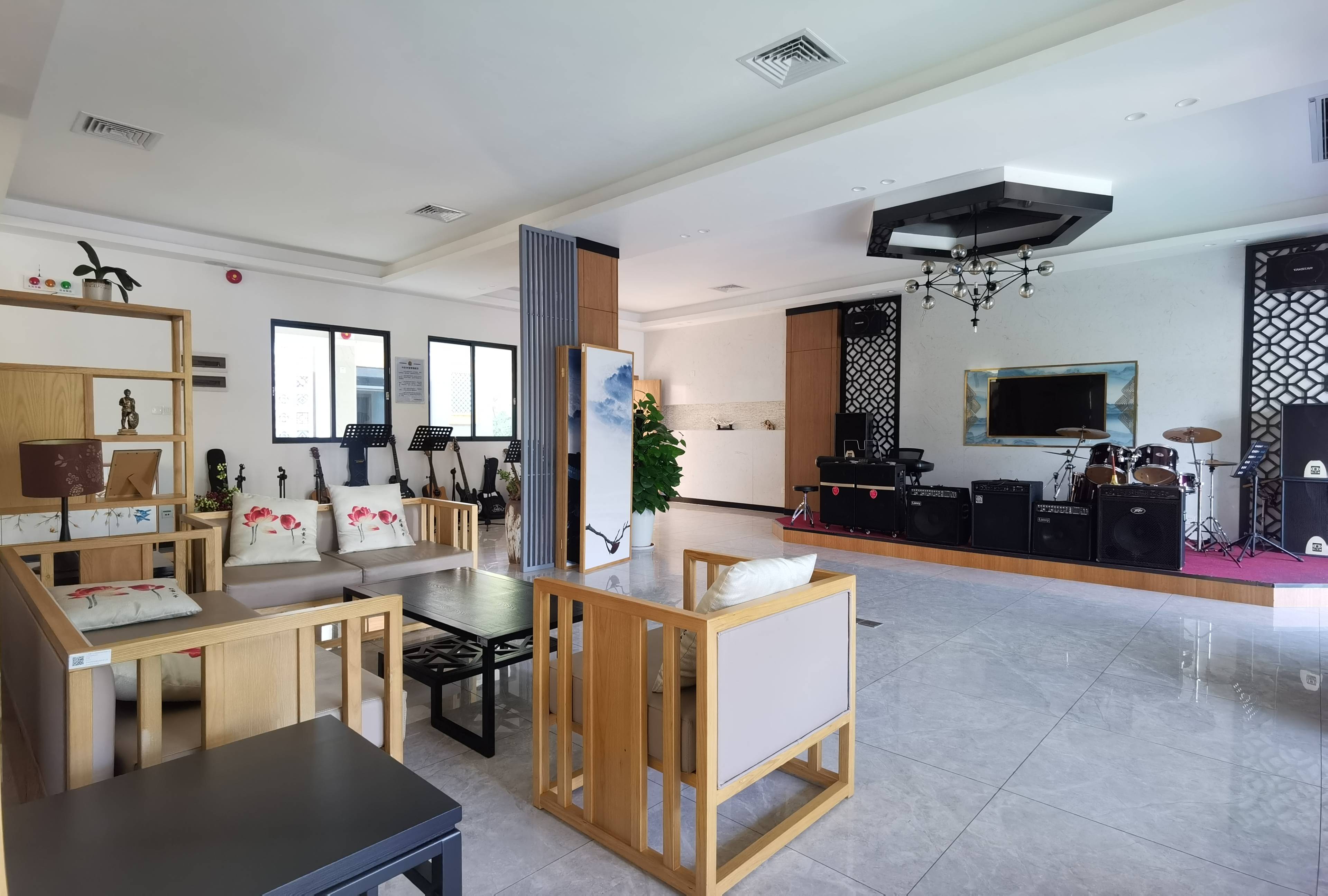 有一个消防蓝朋友是怎样的体验,给你一天时间