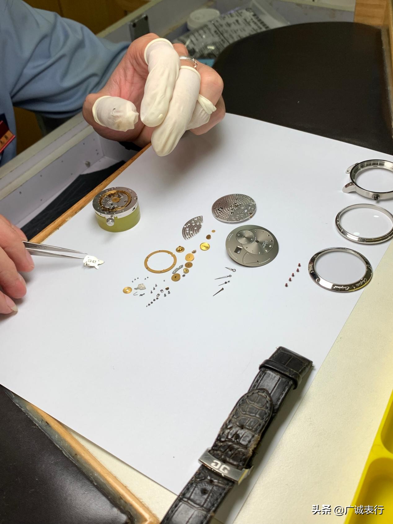 格拉苏蒂十万左右,美度手表值得修吗