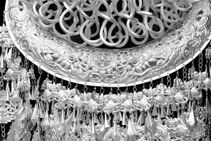 少数民族的饰品有什么,民族特色首饰