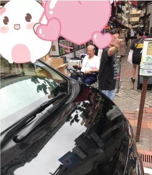 洪金宝67岁身体硬朗,洪金宝坐轮椅苍老消瘦