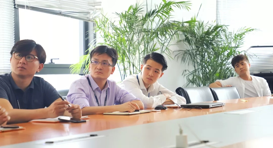 2020年新年ppt制作：200集视频教程+动态图表+1万模板，送你参考