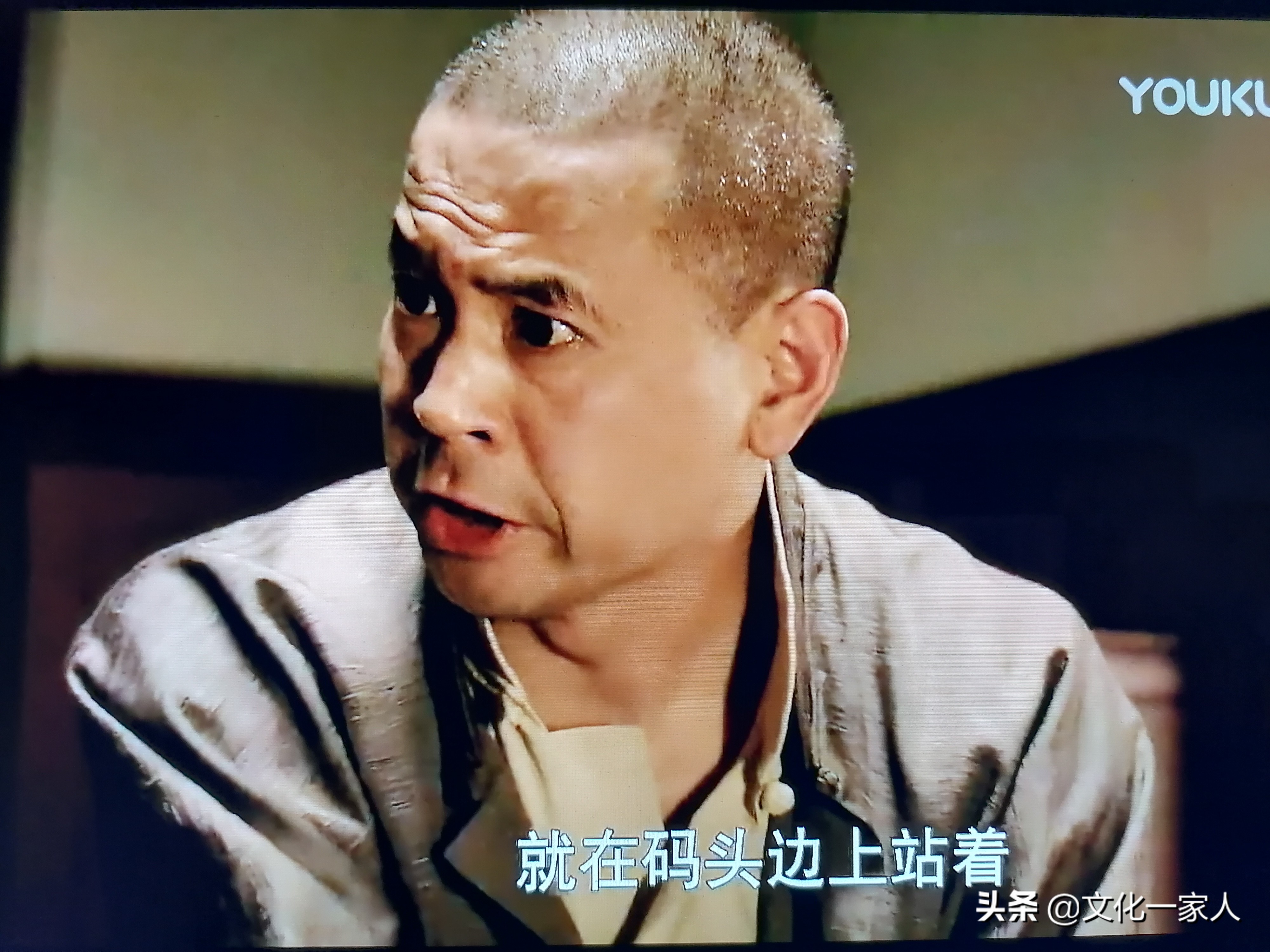 《悬崖》：一场敌中有我，我中有敌，斗智斗勇命悬一线的生死较量