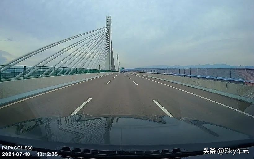 7万公里老款宝马x5,宝马x5的优缺点