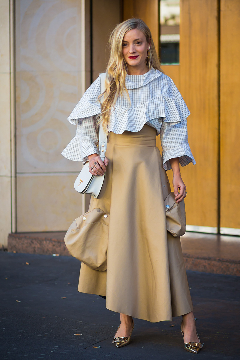 脸圆肩宽个子矮怎么穿搭,脸大骨架大的女生怎么穿搭