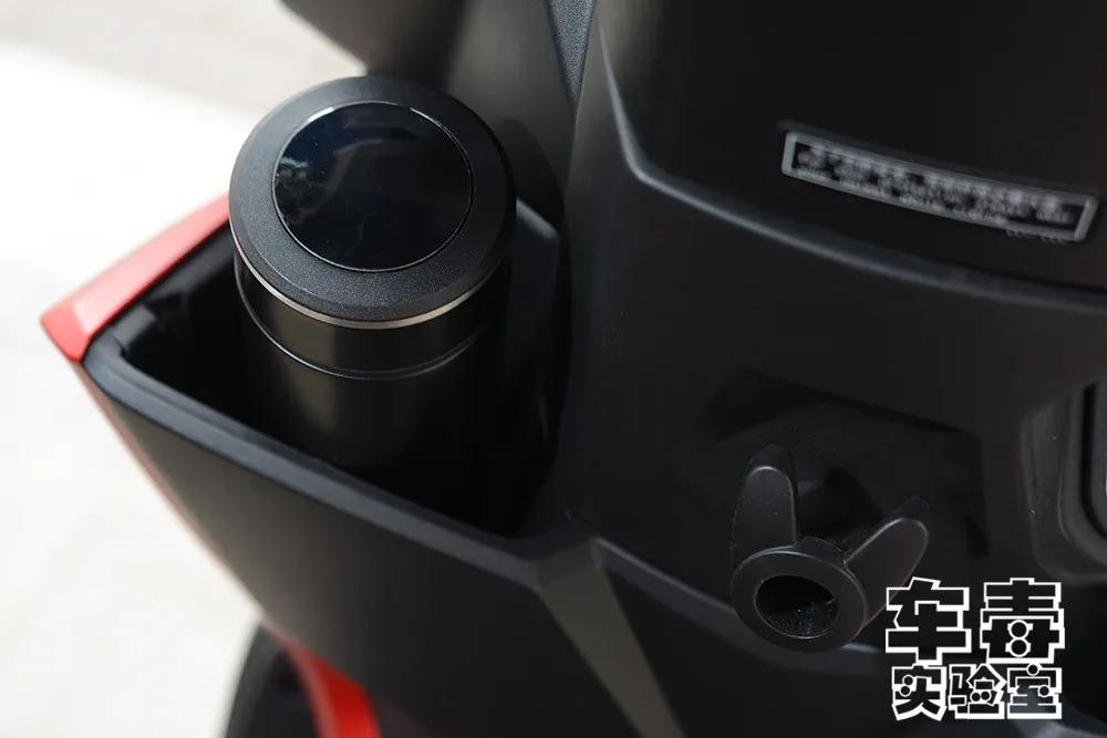 五羊本田踏板车nx125测评,本田nx125和豪爵uy125哪个动力好