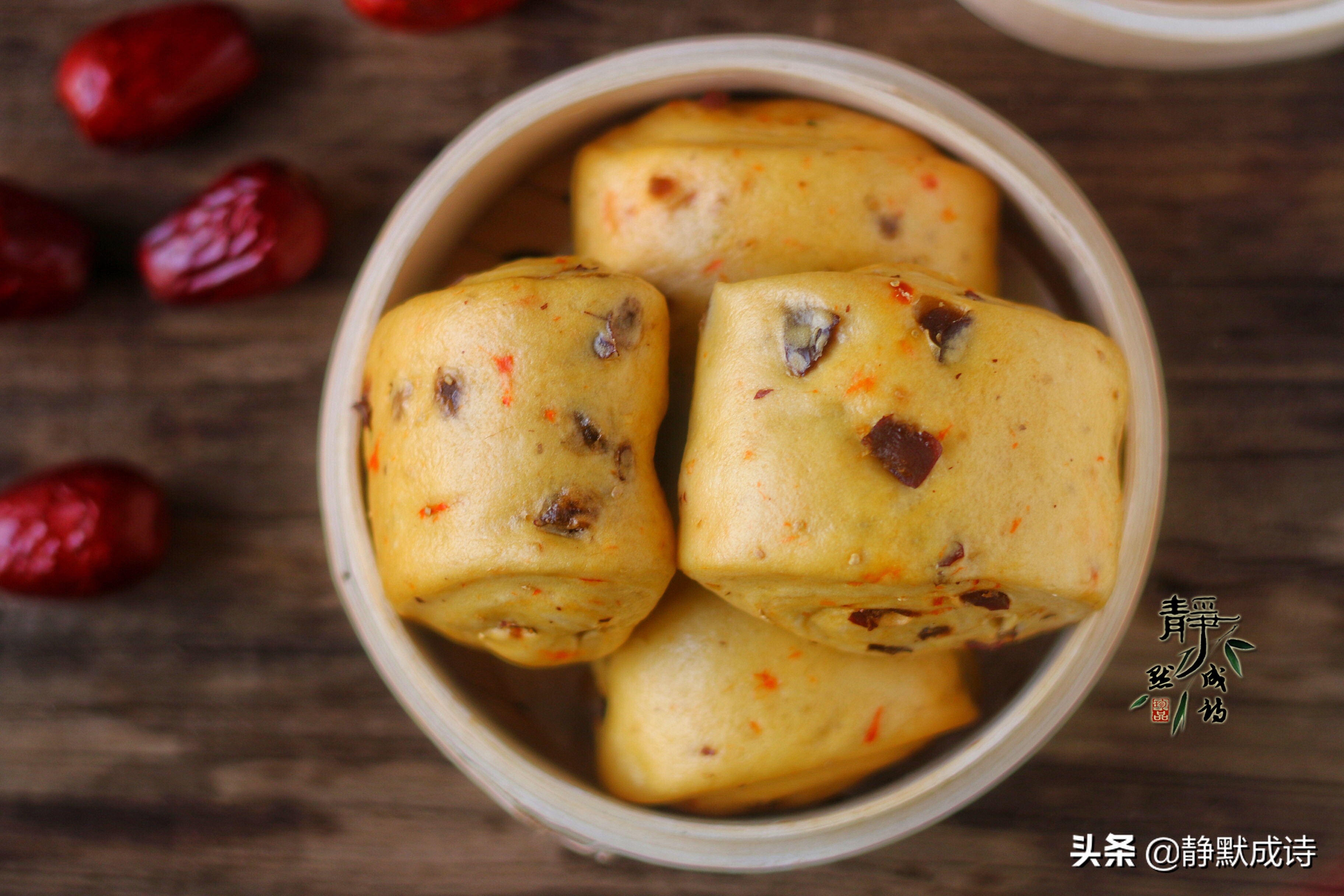 春节馒头怎么做才松软好吃,电饭锅做馒头面包的家常做法视频