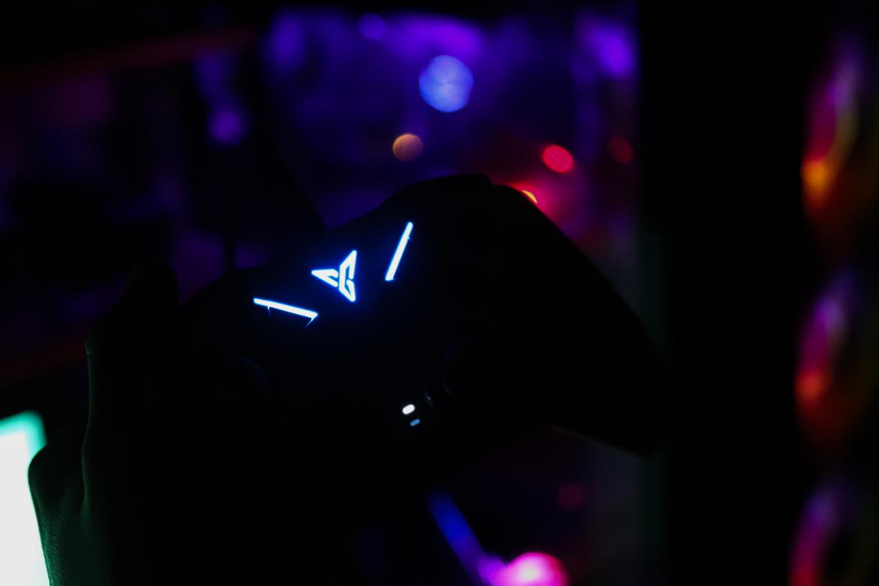 飞智黑武士2手柄评测,飞智黑武士2支持什么