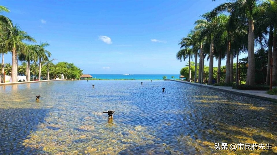 我国第一家七星级酒店，造价36亿楼顶设停机坪，有近千个套房