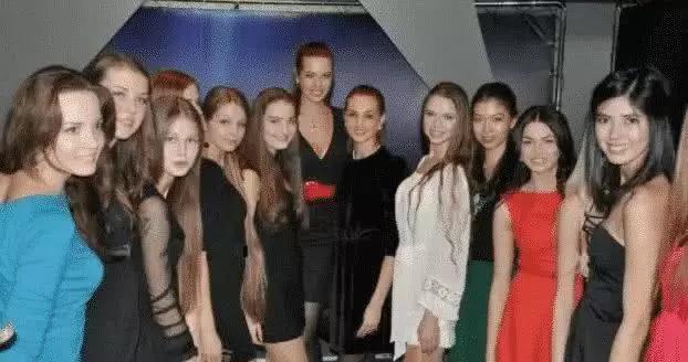 世界上唯一合法的新娘市场，2万随便挑，支持“验货退货”