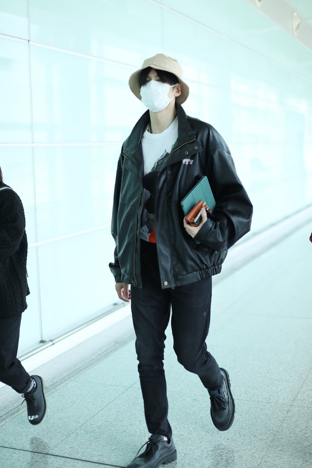 张云龙帅气混剪图片,张云龙帅气混剪灰色轨迹