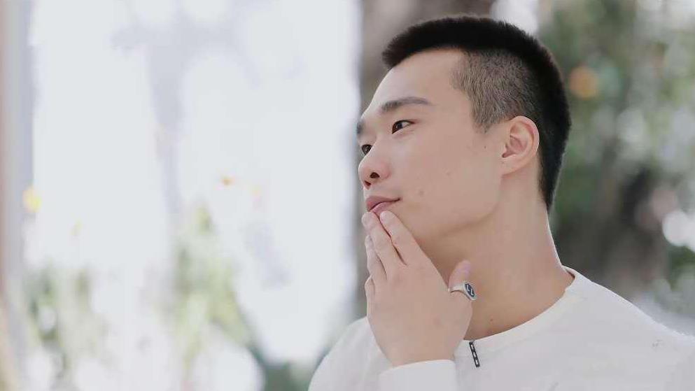 一般送什么礼物才能打动女人的心,怎么表白才能最打动女人的心