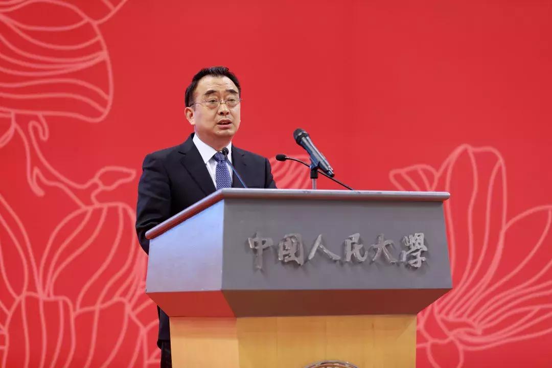 毕业季开启新的人生征程,扬帆起航的毕业季